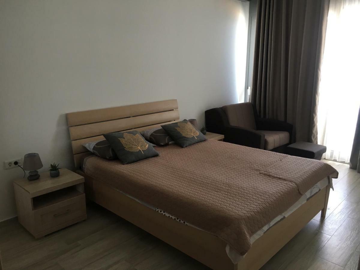Amare&Mare Apartment Sutomore Exterior foto